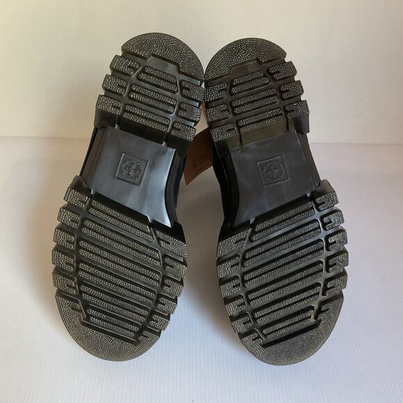 Dr. Martens Black Padded Winter Snow Boots Women’s Sz 7 Platform Waterproof NWT - Picture 7 of 10